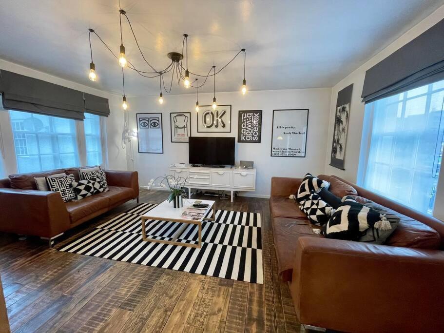 Gorgeous 2 Bedroom Apartment Edge Of Cabot Circus Bristol Kültér fotó